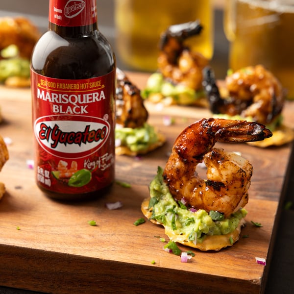 Seafood with hot sauce